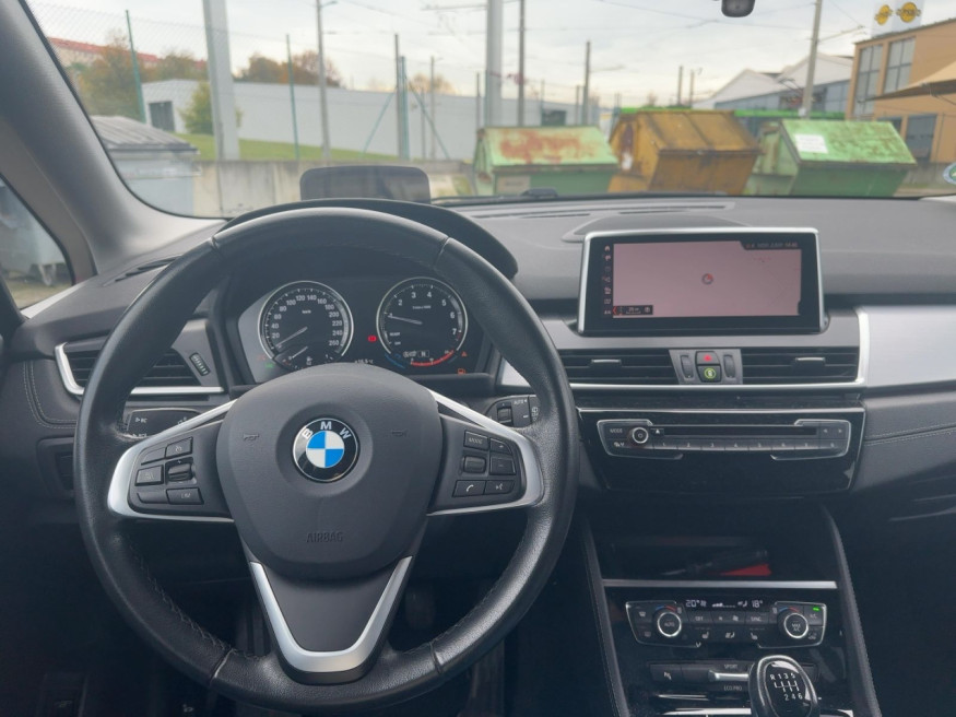 BMW 218 Active Tourer Sport Line