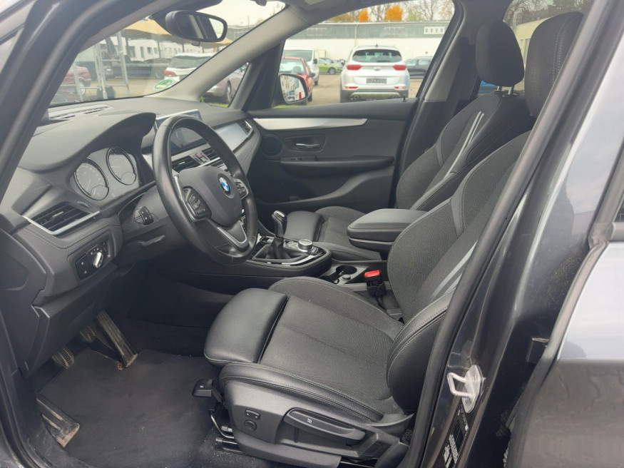 BMW 218 Active Tourer Sport Line