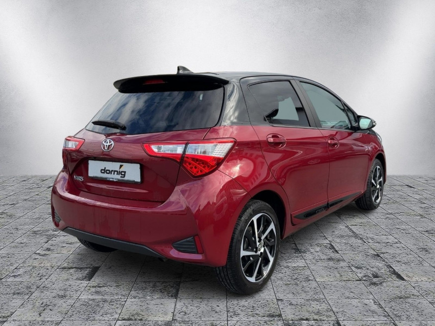 TOYOTA Yaris Style Selection, LED, Kamera