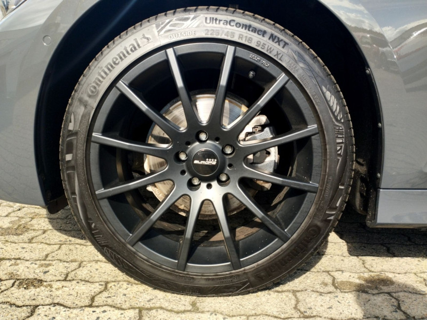 BMW 320 d Touring MildHybrid
