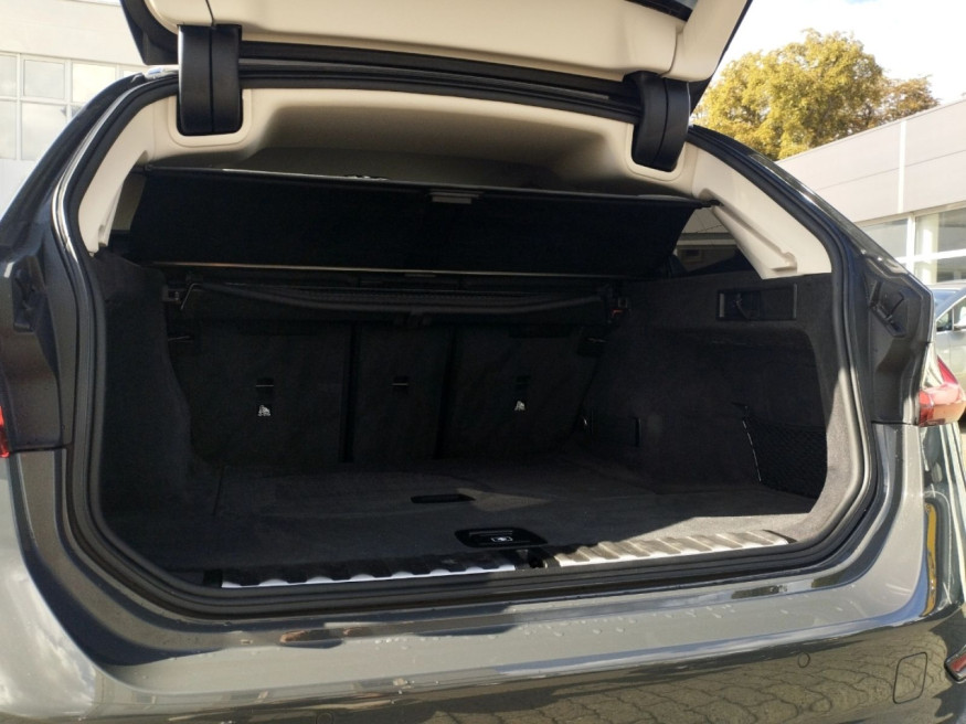 BMW 320 d Touring MildHybrid