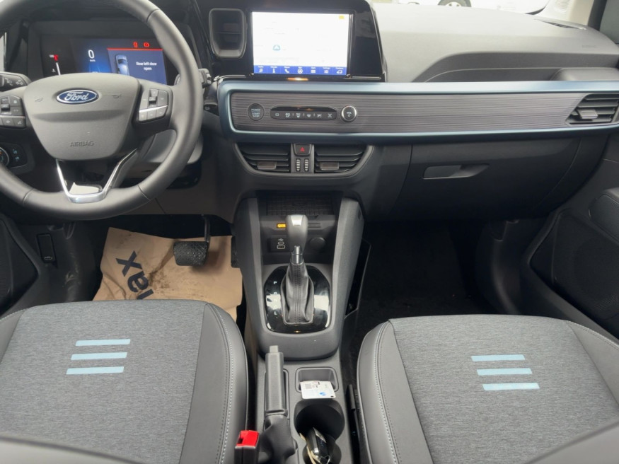FORD Tourneo Courier Active Aut., Navi,SHZ,Kamera