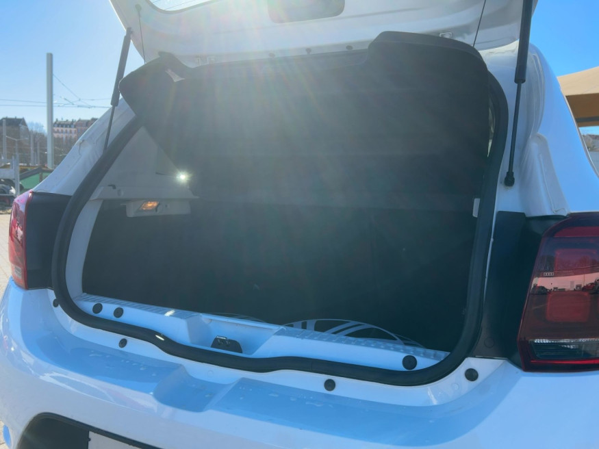 DACIA Sandero Stepway Essential, LED, Klima