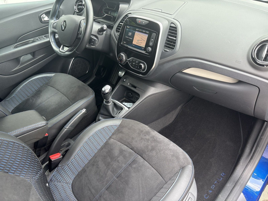 RENAULT Captur Version 5
