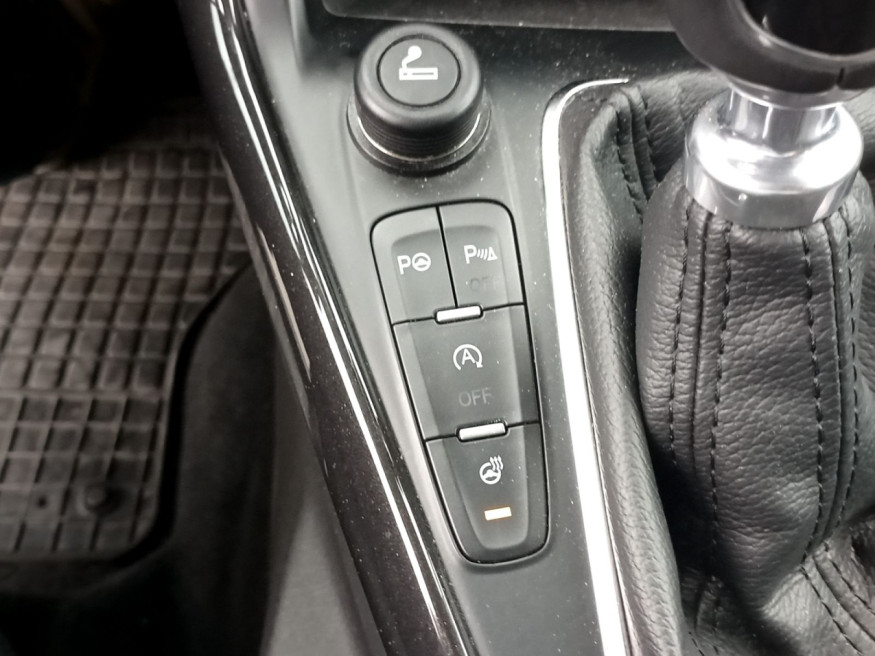 FORD Focus Turnier Titanium