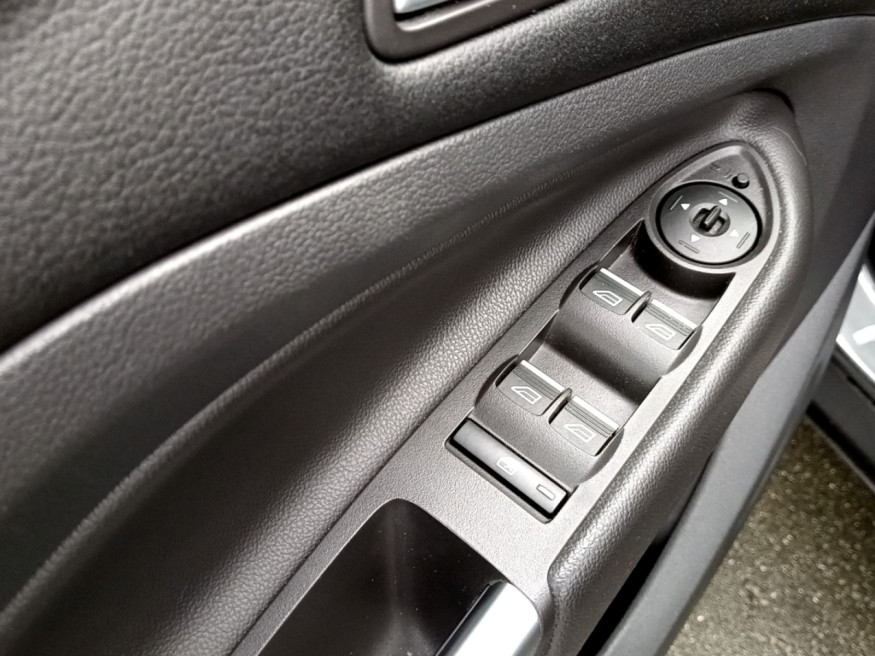 FORD Kuga Trend *AHK, Winterpaket*