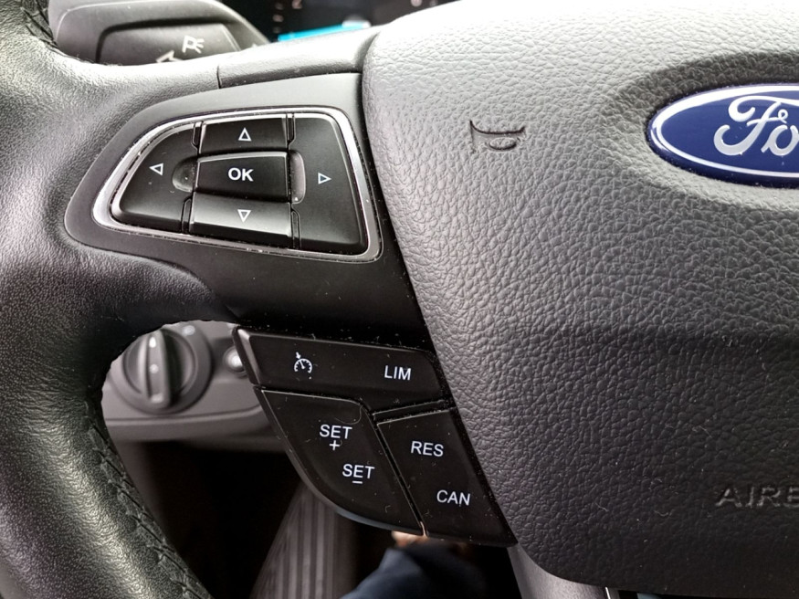FORD Kuga Trend *AHK, Winterpaket*