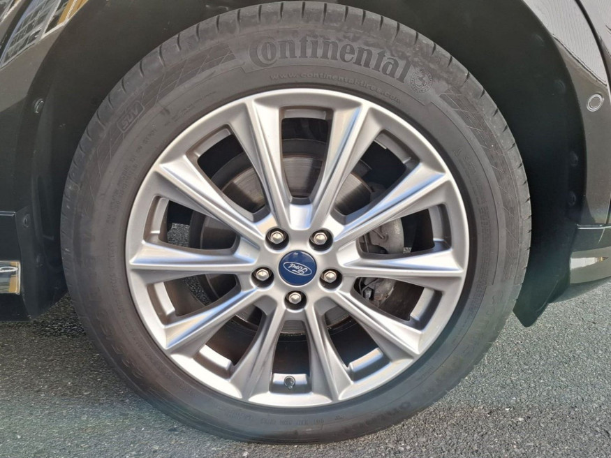 FORD Kuga Vignale Panoramadach,AHK