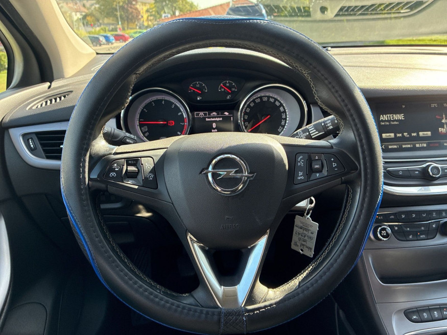 OPEL Astra Edition
