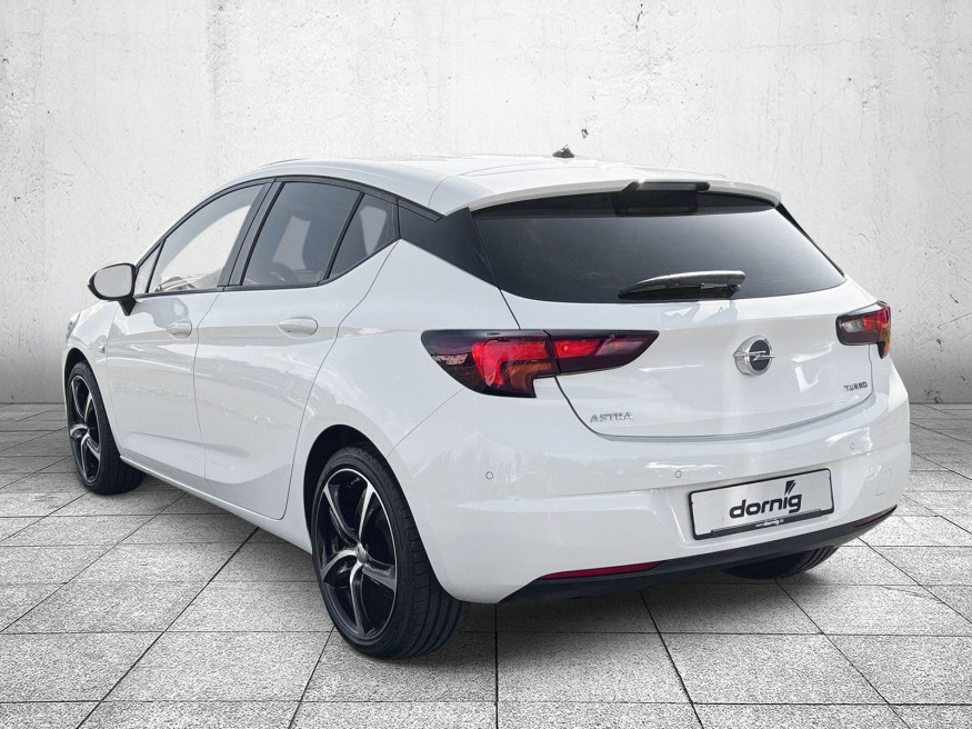 OPEL Astra Edition