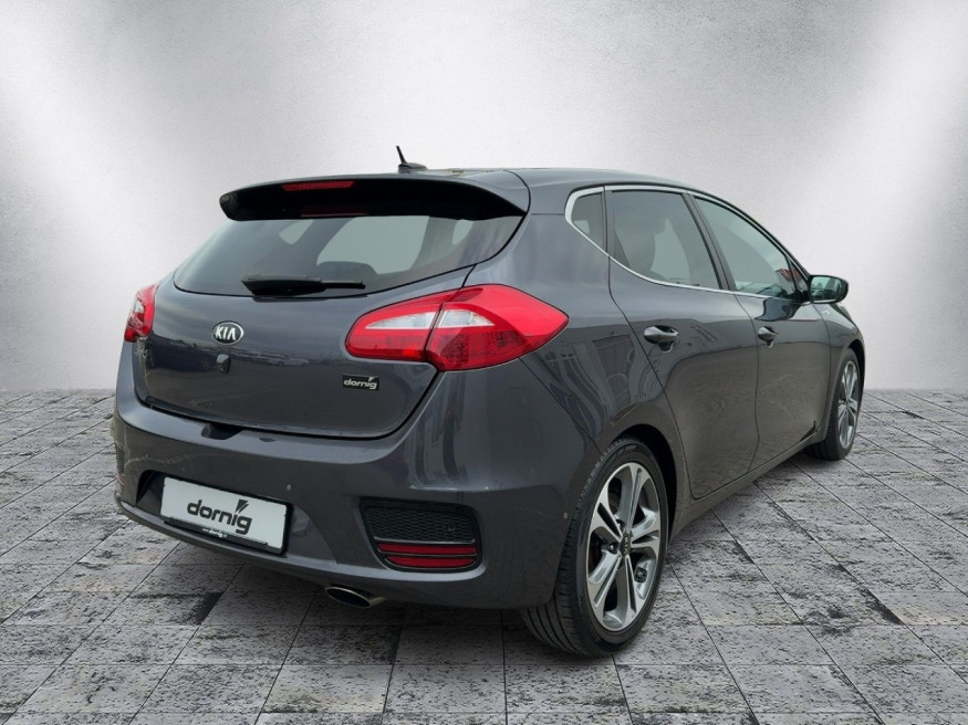 KIA Ceed Platinum Ed.,Panoramadach,PDC