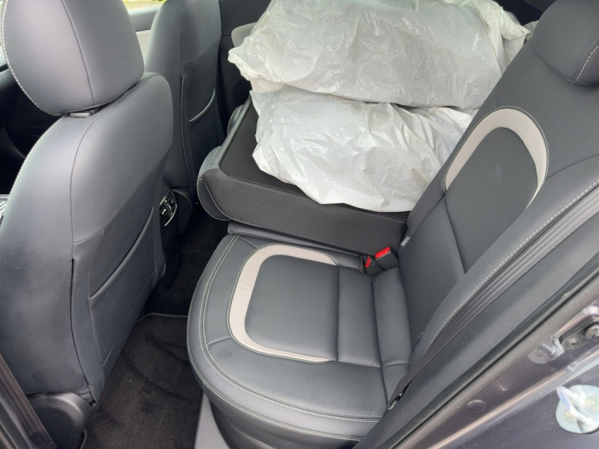 KIA Ceed Platinum Ed.,Panoramadach,PDC