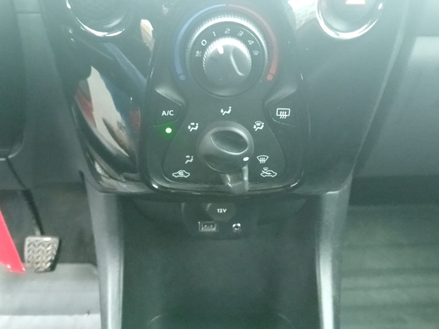 CITROEN C1 Shine, SHZ, Klima, Bluetooth