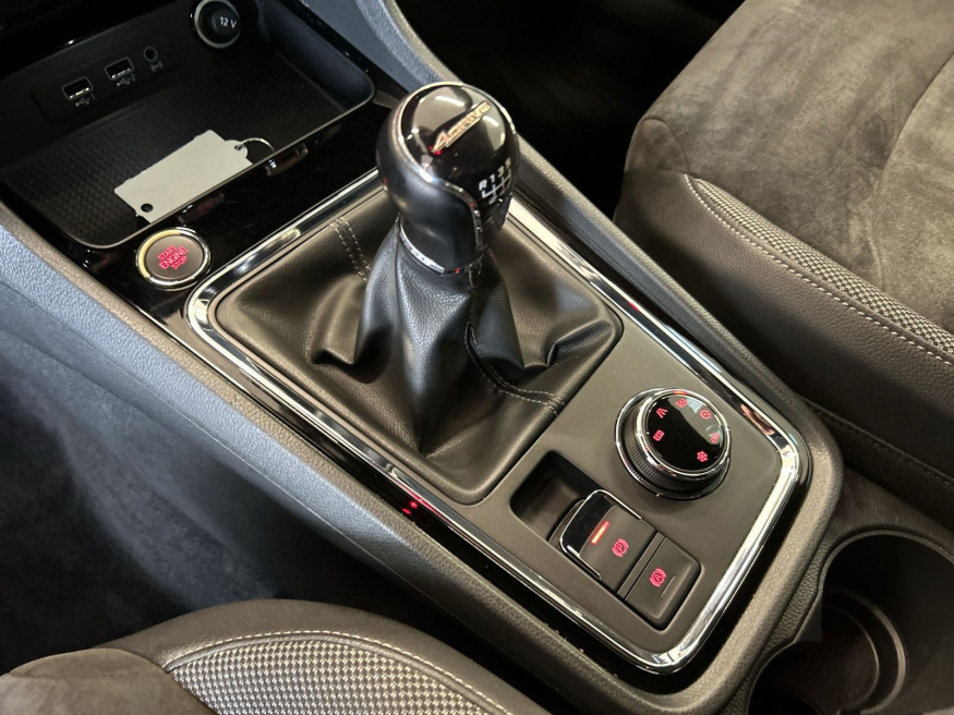 SEAT Ateca Xcellence 4Drive. AHK,Navi