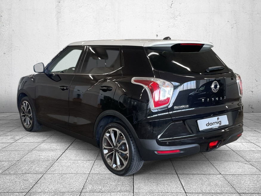 SSANGYONG Tivoli Black+White 4x2,PDC, Kamera hi