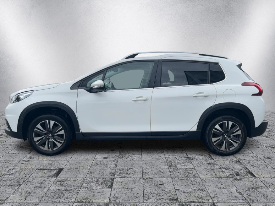 PEUGEOT 2008 Allure Pure Tech 130