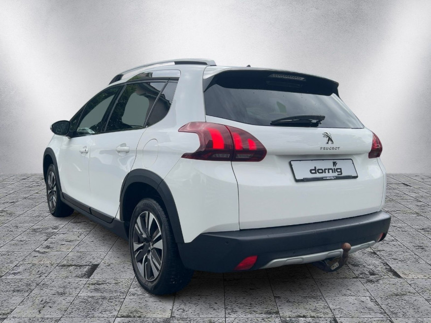 PEUGEOT 2008 Allure Pure Tech 130