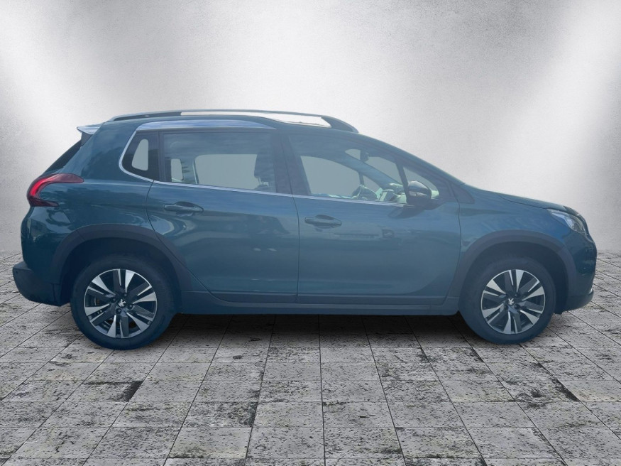PEUGEOT 2008 Allure
