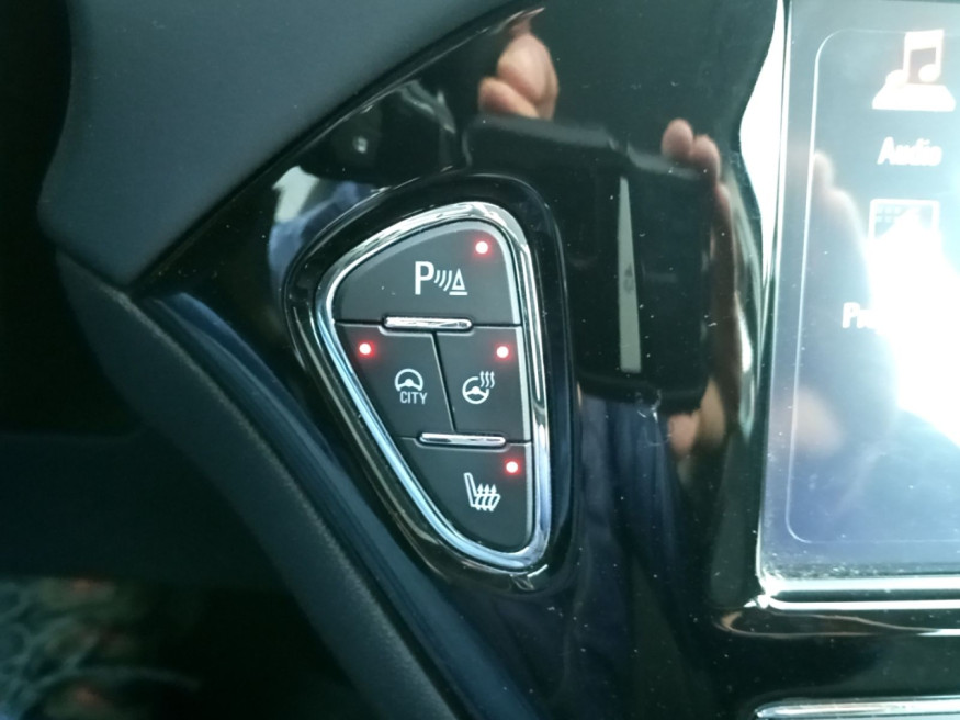 OPEL Corsa Edition, SHZ, LKRHZ, PDC