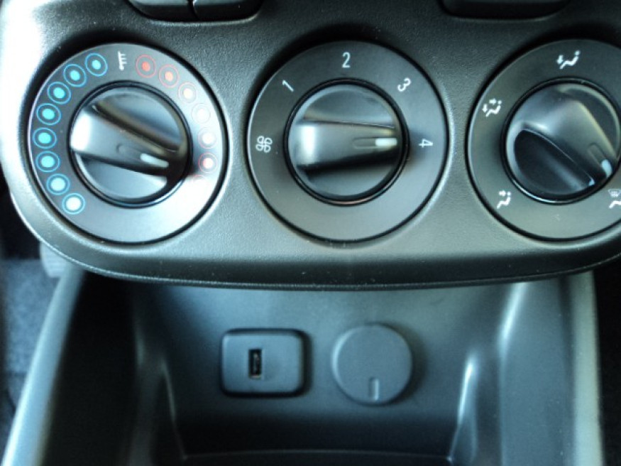 OPEL Corsa ON, PDC, WI-Paket, Klima