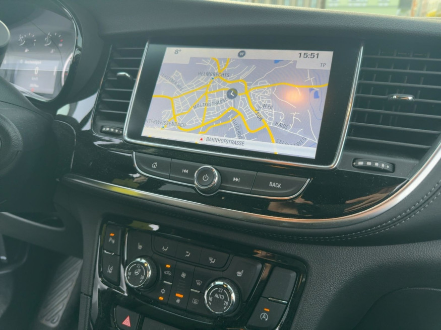 OPEL Mokka mit AHK und Navigation Innovation