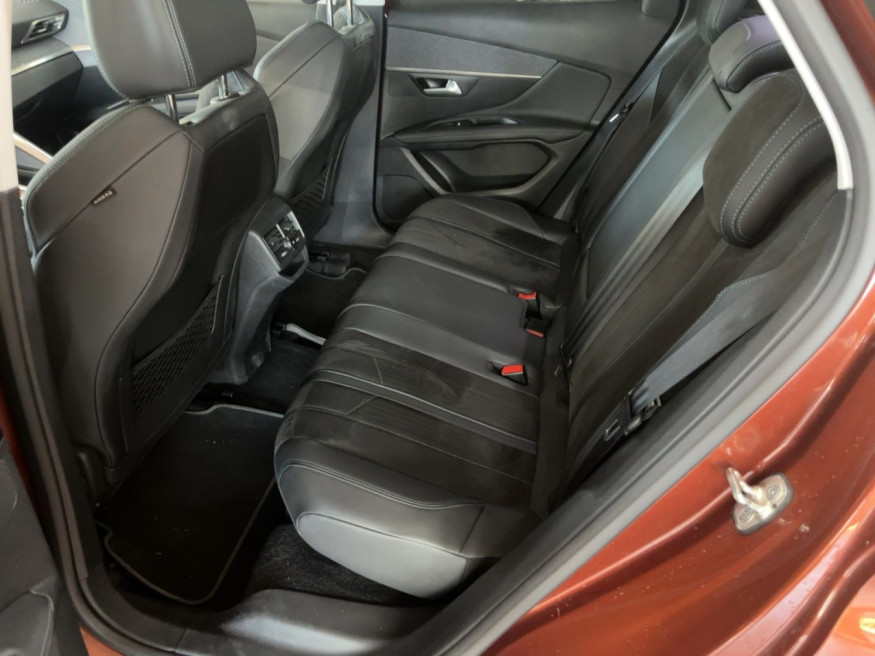 PEUGEOT 3008 Crossway