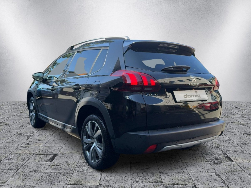 PEUGEOT 2008 Allure Pure Tech 130