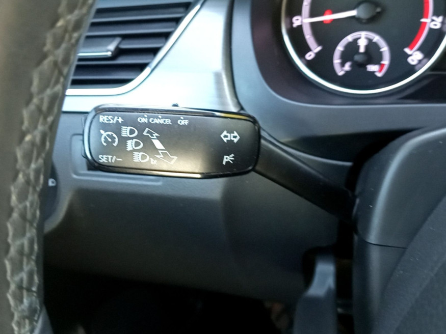SKODA Rapid Spaceback Style