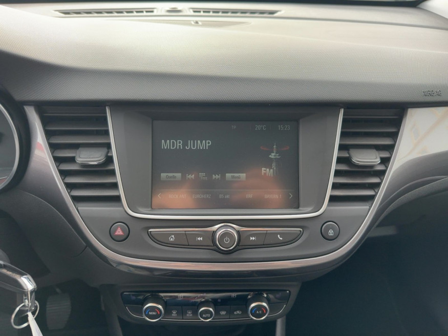 OPEL Crossland X Innovation, PDC