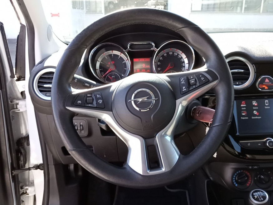 OPEL Adam *Snoopy Edition*