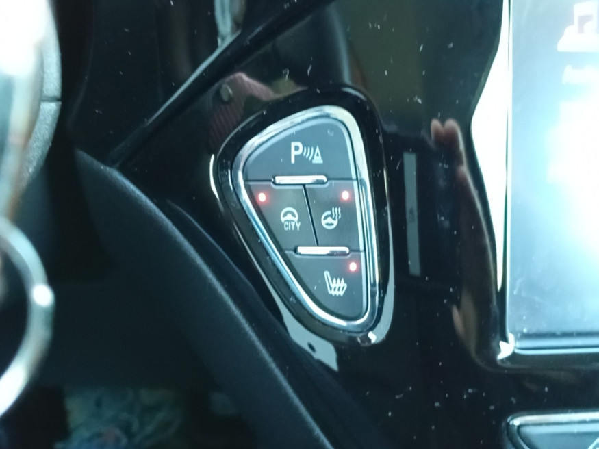 OPEL Adam *Snoopy Edition*