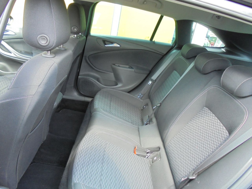 OPEL Astra ST 120 Jahre
