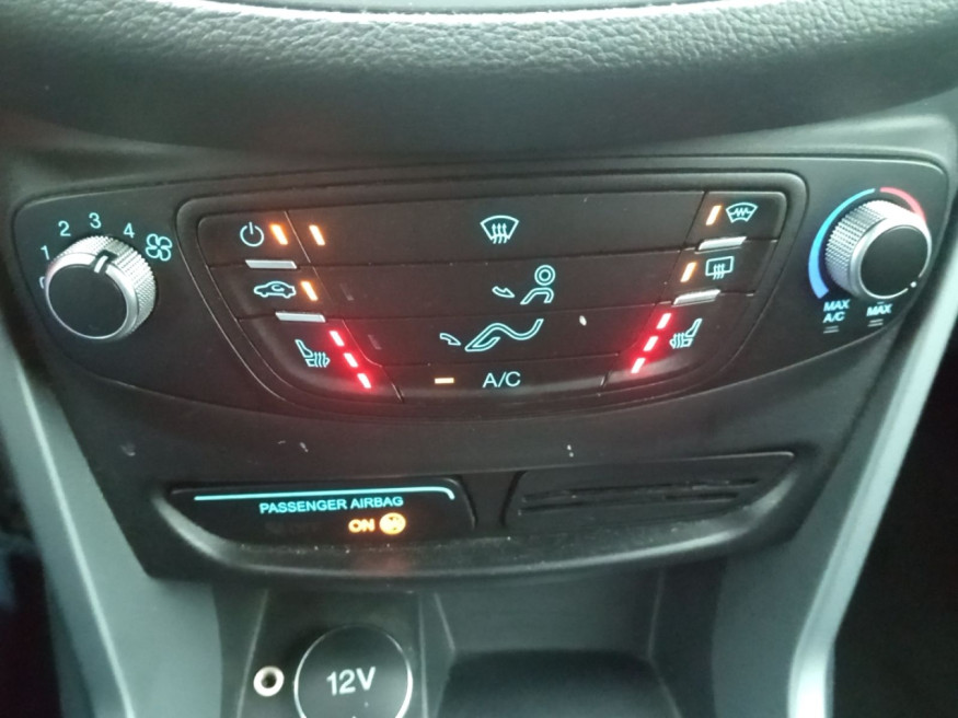 FORD B-Max Trend, SHZ , beh. WSS, USB