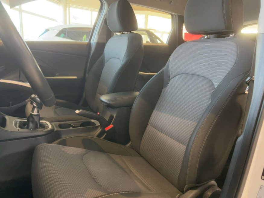 HYUNDAI i30 Select, LED, Funktions-Paket