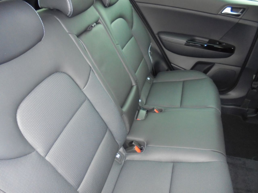 KIA Sportage 1.6 GDI Spirit Navi AHK