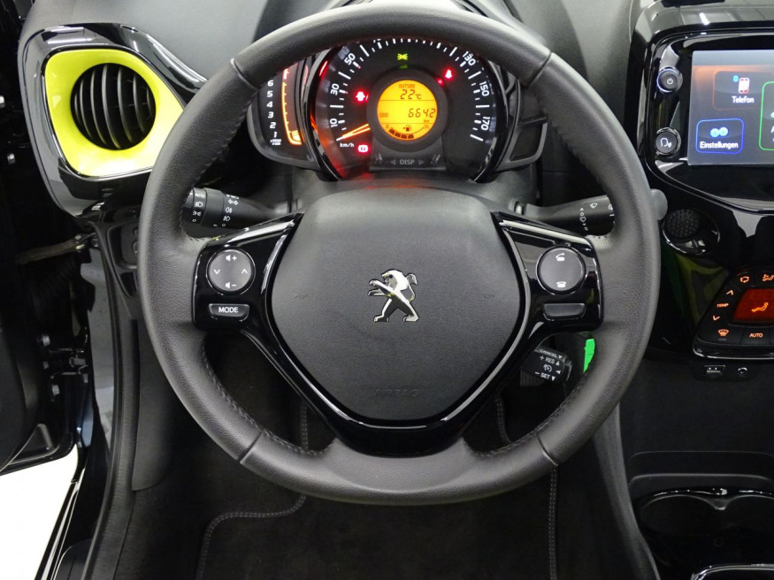 PEUGEOT 108 Top Collection, SHZ, ALU