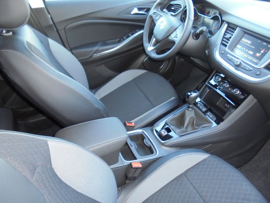OPEL Grandland X Inno., PDC, Kamera hi, SHZ