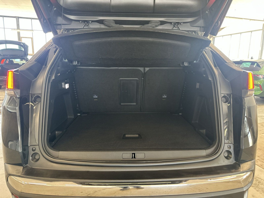 PEUGEOT 3008 Allure GT-Line PT 130