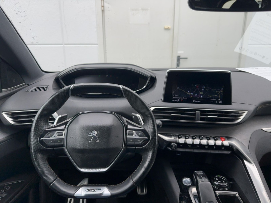 PEUGEOT 5008 GT