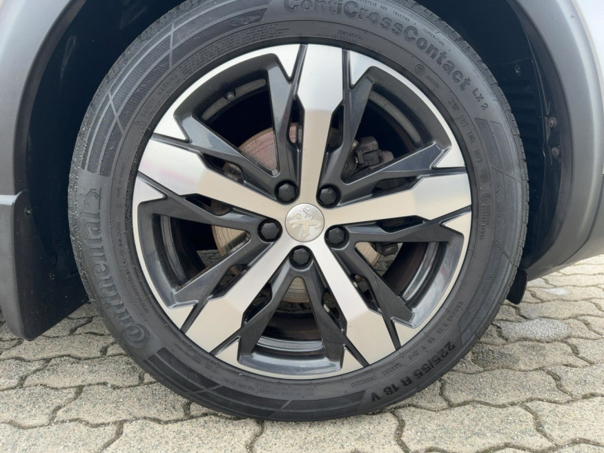 PEUGEOT 5008 GT