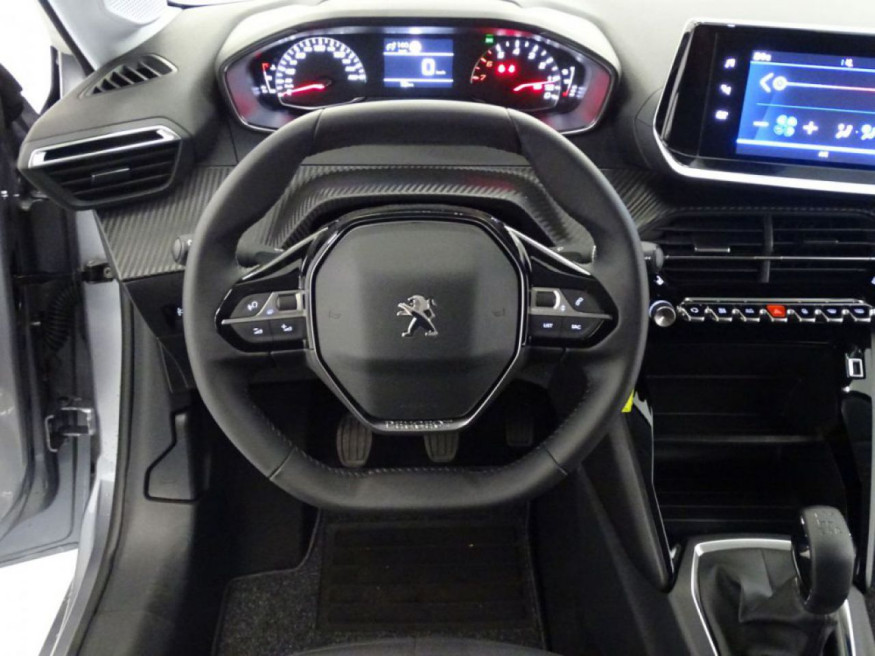 PEUGEOT 208 Active PureTech 75, SHZ