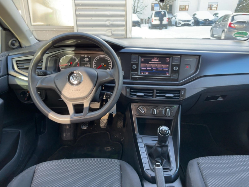 VW Polo VI, Trendline, LED