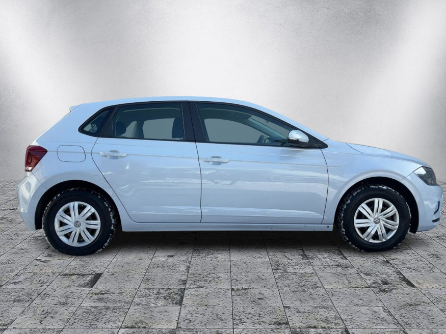 VW Polo VI, Trendline, LED