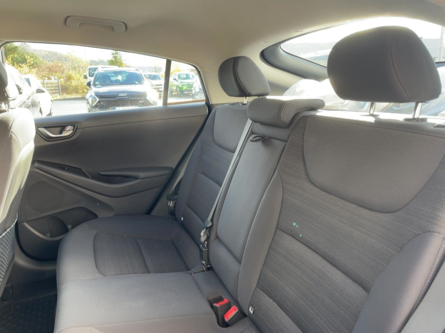 HYUNDAI Ioniq Style, Klima, Kamera, SHZ