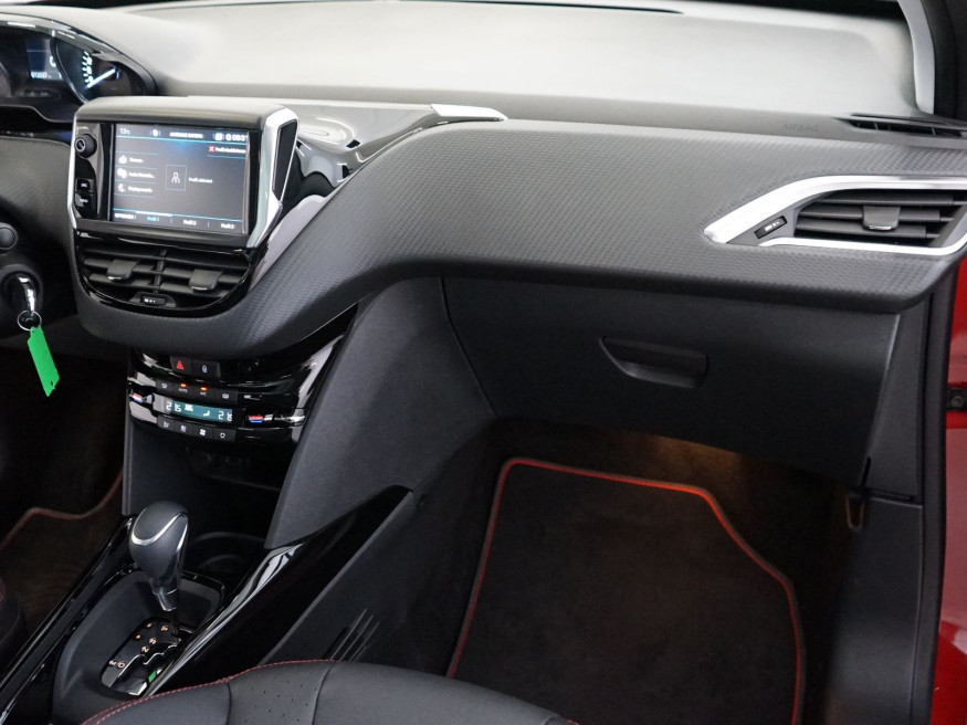 PEUGEOT 2008 Allure GT-Line 96kW