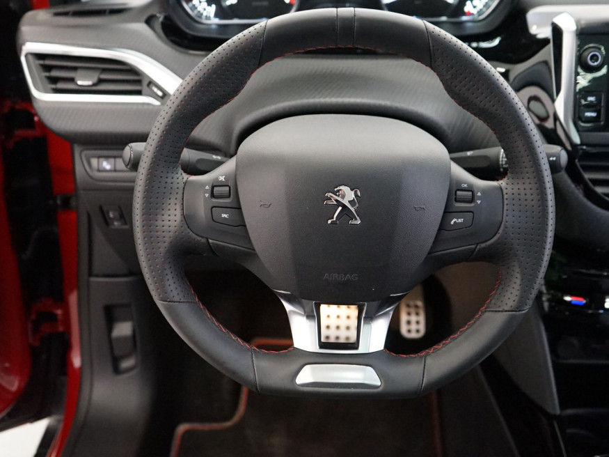 PEUGEOT 2008 Allure GT-Line 96kW