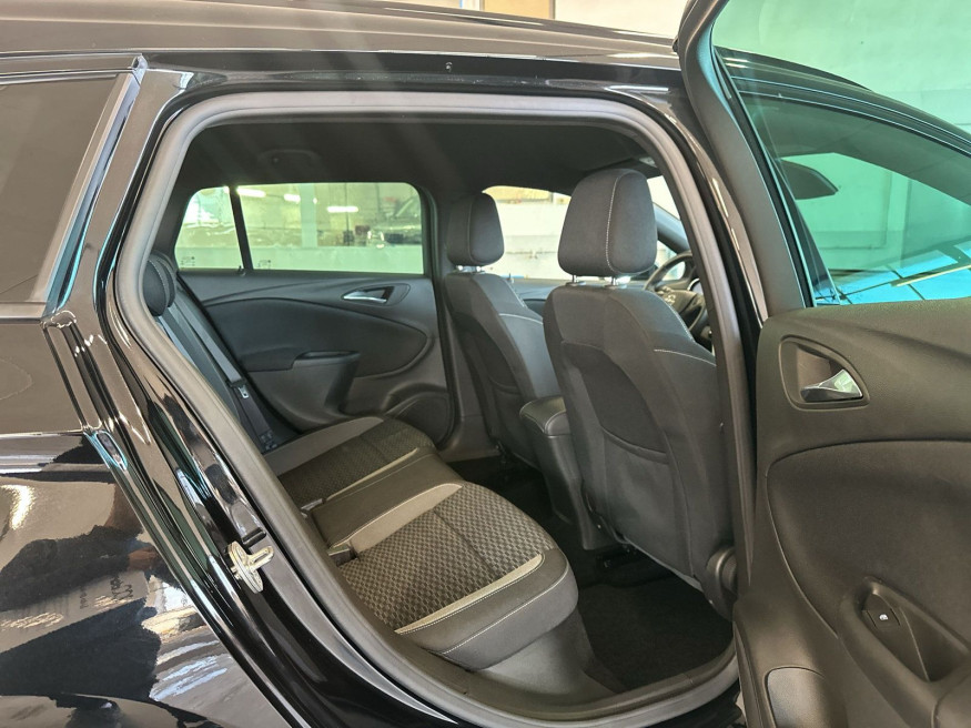 OPEL Astra ST GS Line 1.2 Rückfahrka.