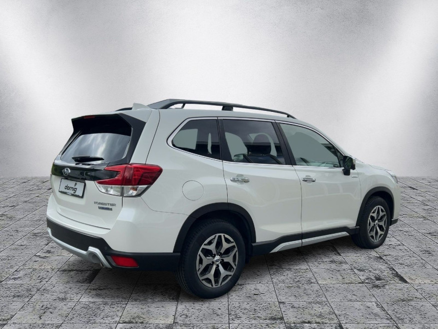 SUBARU Forester Active