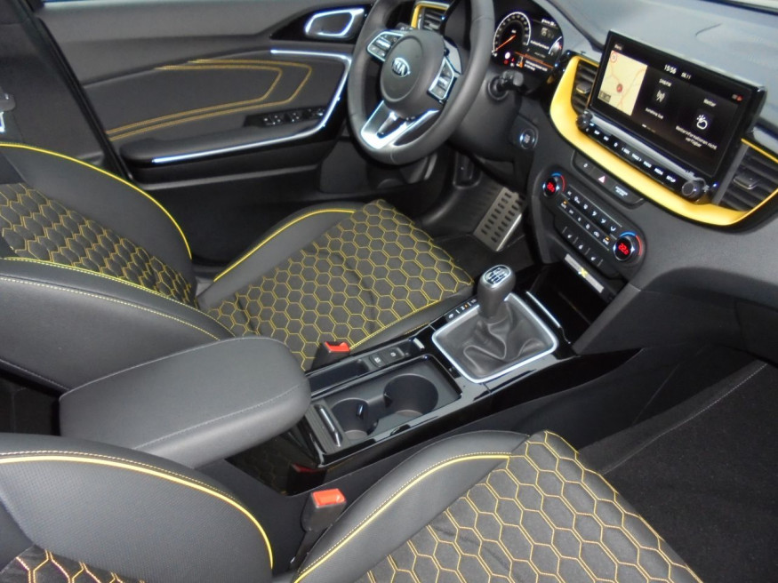 KIA XCeed 1.4 T-GDI Launch Edition