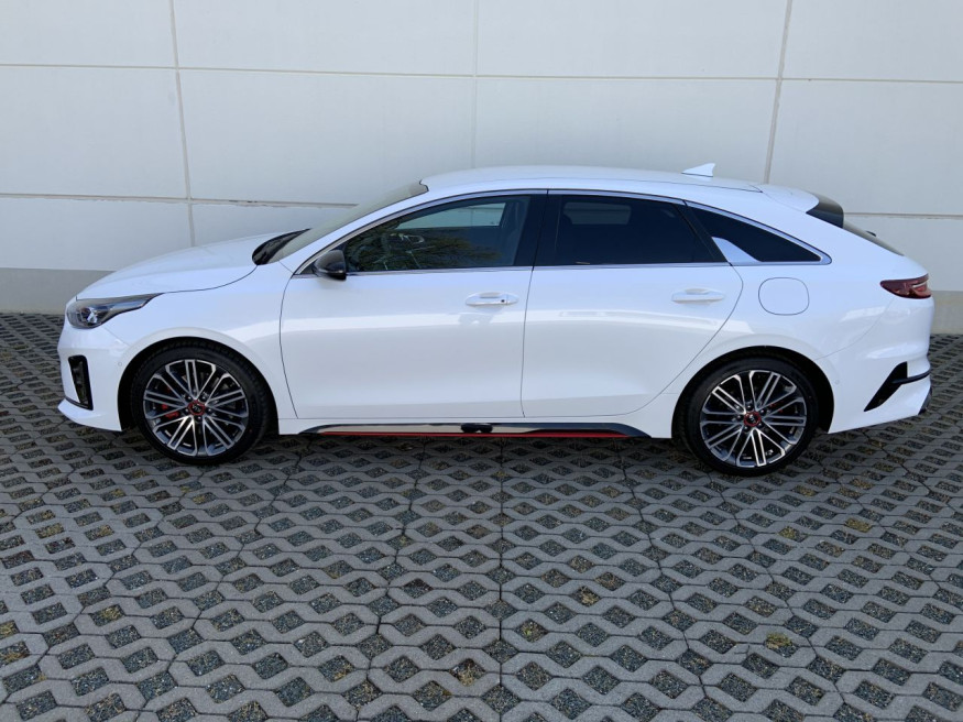 KIA Proceed 1.6 T-GDI GT DCT7 Komfort, Nav